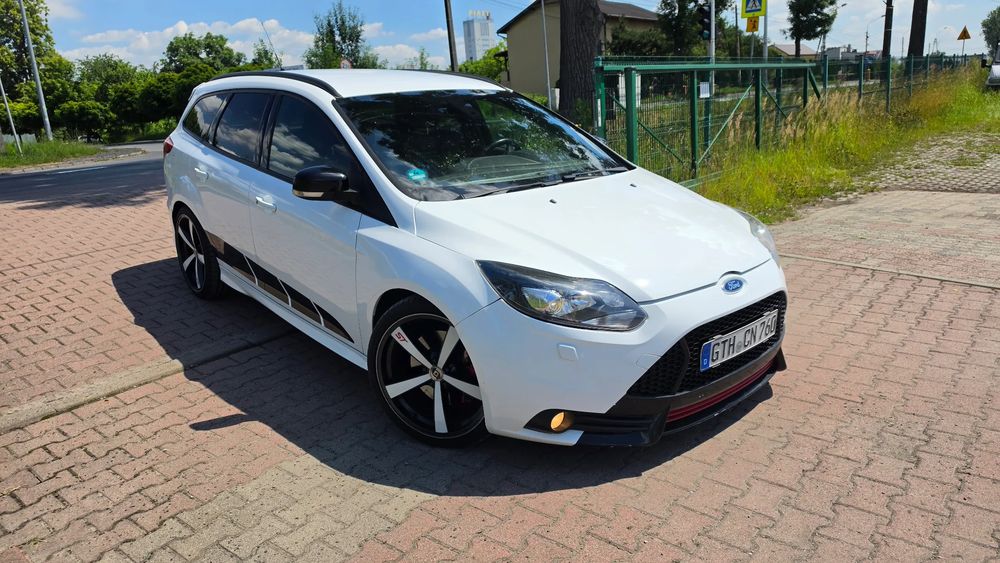 Ford Focus Mk3 (2010-2018) 2.0 EcoBoost ST Leather Sport Pack 2013
