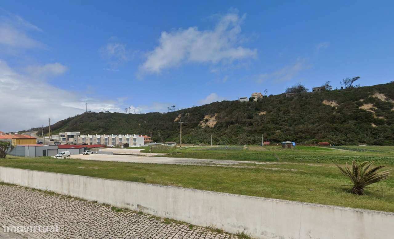 Moradia com vista inigualável nas Paredes da Vitória-27