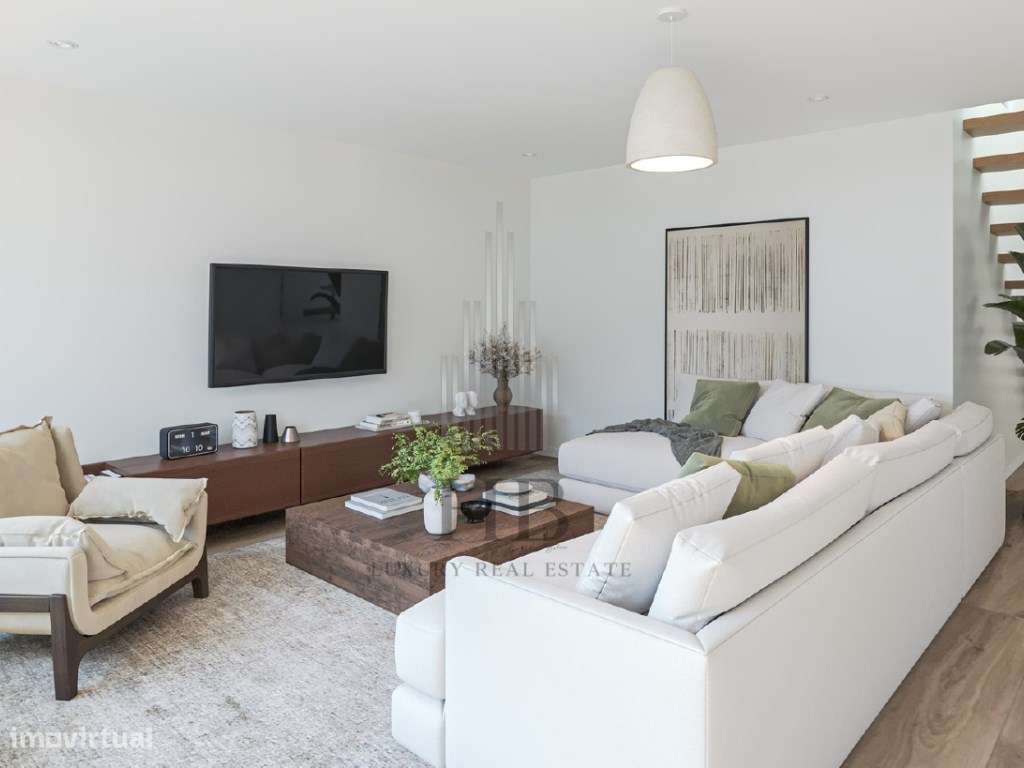 Moradia Luxo Com Piscina e Jardim | Colares |Sintra-10