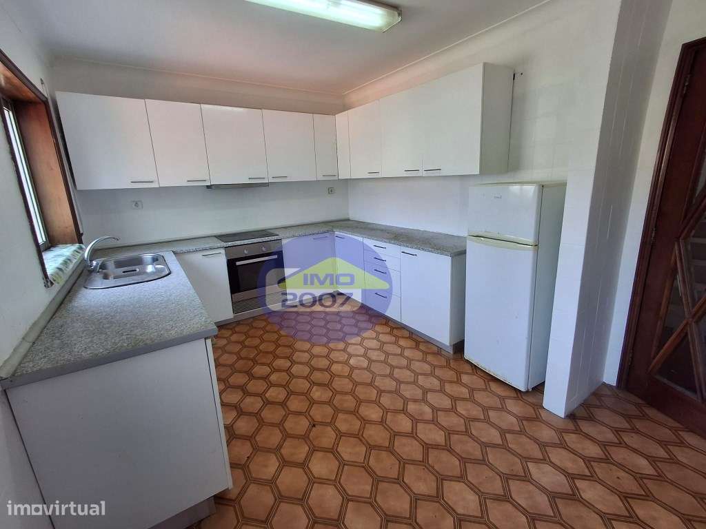 Moradia T3 em Miramar-9