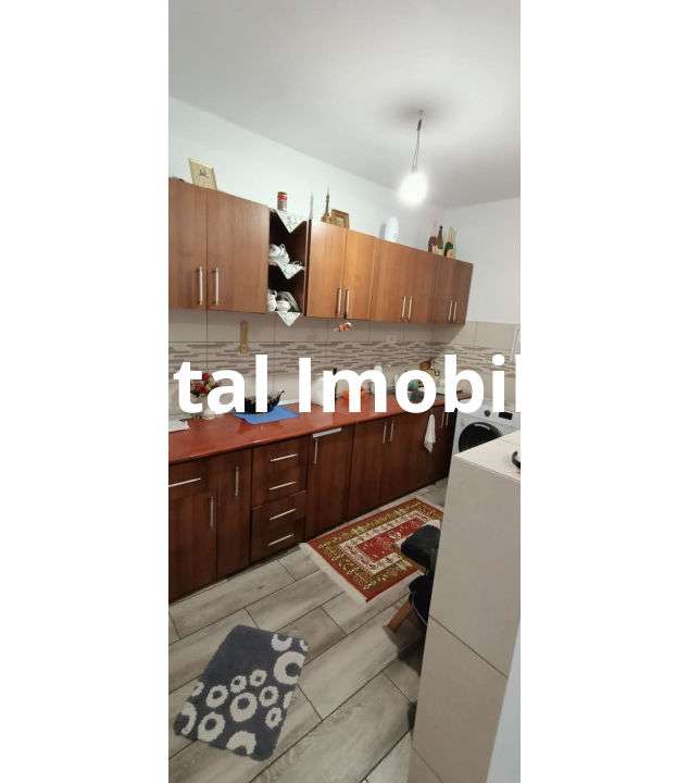 Constructie cu 3 apartamente + teren+ 2 spatii comerciale - Imagine principală: 4/12