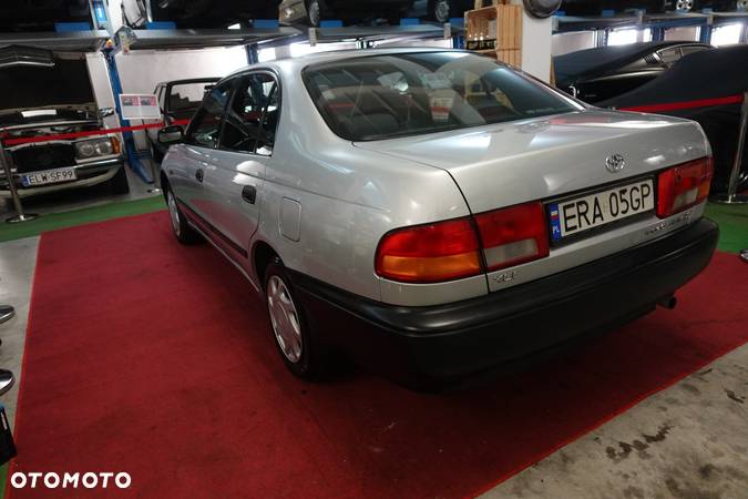 Toyota Carina E 1.6 GLi - 3