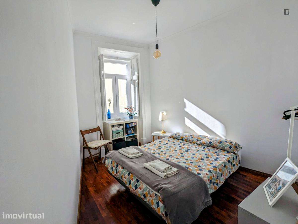Quarto - localizado em Picoas Lisbon - Grande imagem: 2/10