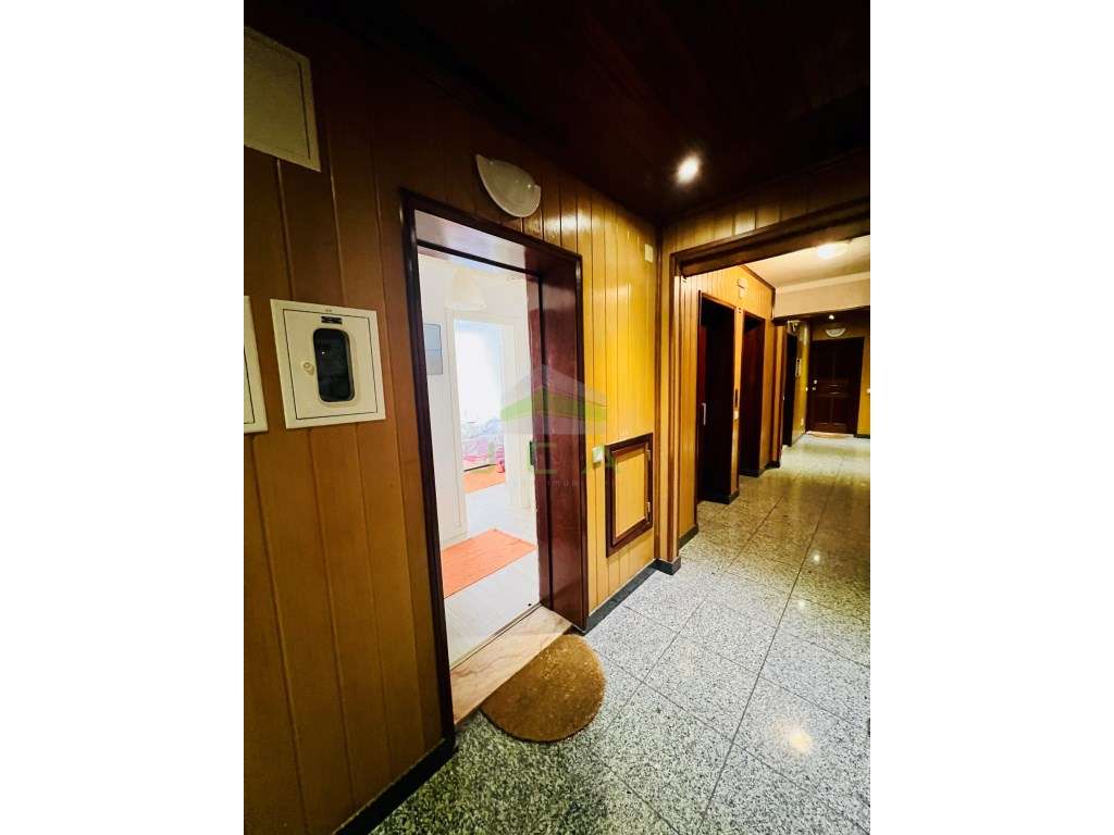 Apartamento T1 totalmente mobilado e equipado-2