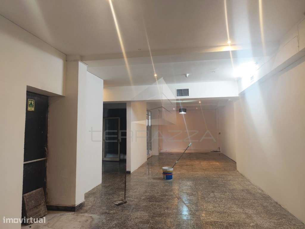 Loja comercial,267m² (5 frações) - Grande imagem: 2/15