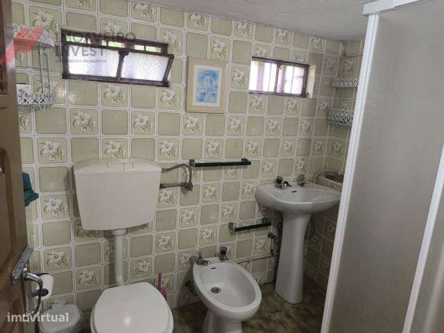 Quinta com Moradia Isolada e 4.450m² de Terreno Oiã Oliveira d Bairro-46