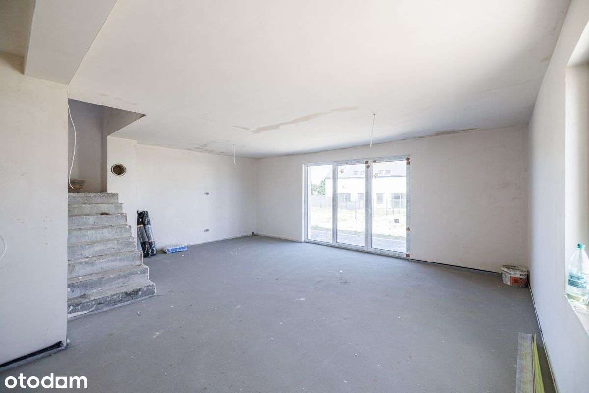 Domy w Warzenku, Duże działki, tenis, golf, konie-18