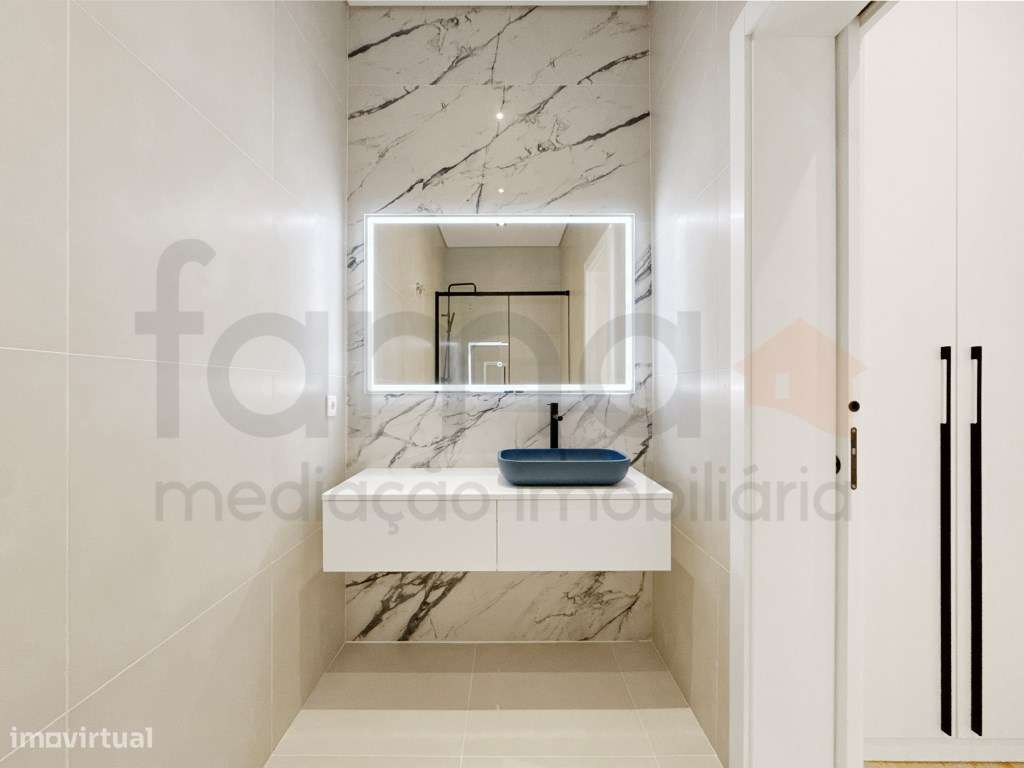 T3 Remodelado na Av. Almirante Reis-40