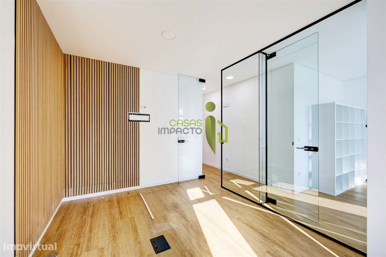 Loja na Anta com 80m2 Remodelada-15
