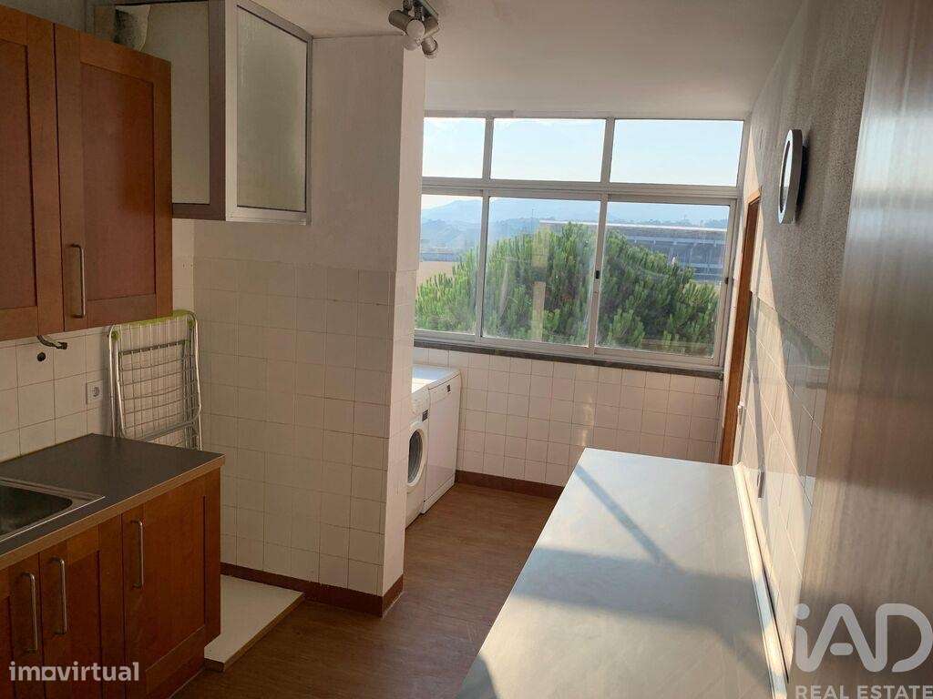 Apartamento T2 em Alcabideche de 70,00 m2 - Grande imagem: 2/14