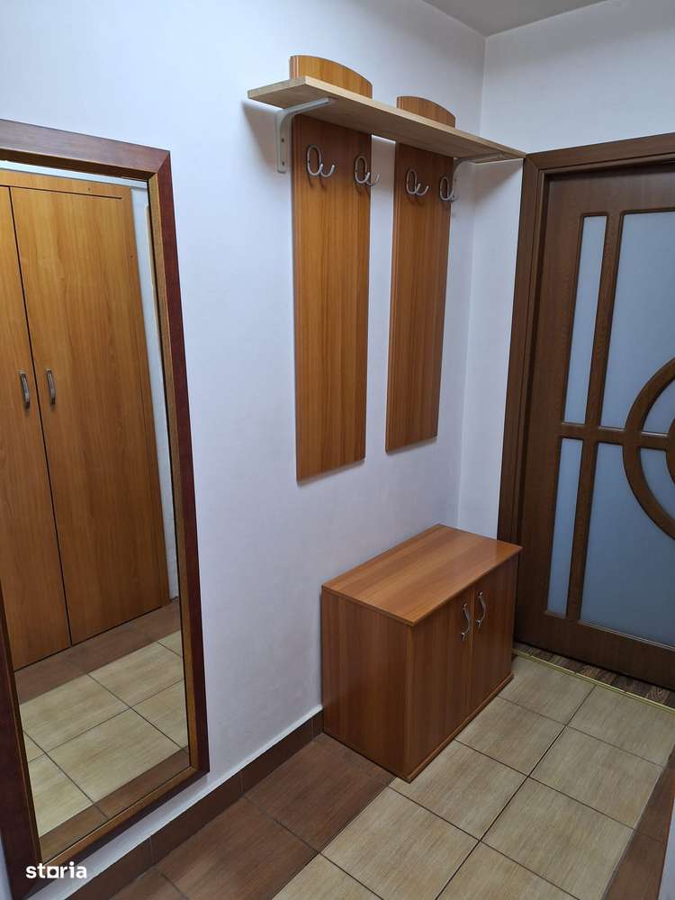 Inchiriez apartament 2 camere, etaj 4 Terezian - Imagine principală: 4/12