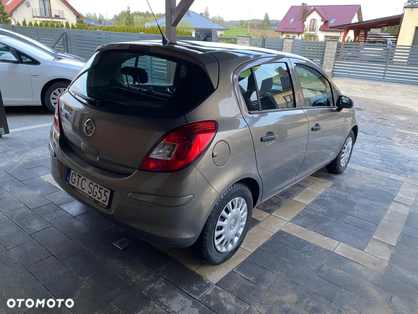 Opel Corsa 1.2 16V Enjoy - 4