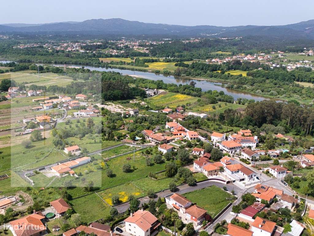 Lote para Construção a 10 minutos de Ponte de Lima-1