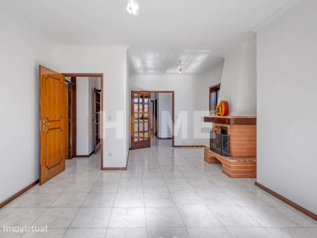 Apartamento T2 c/garagem Fechada | Milheirós, Maia-6