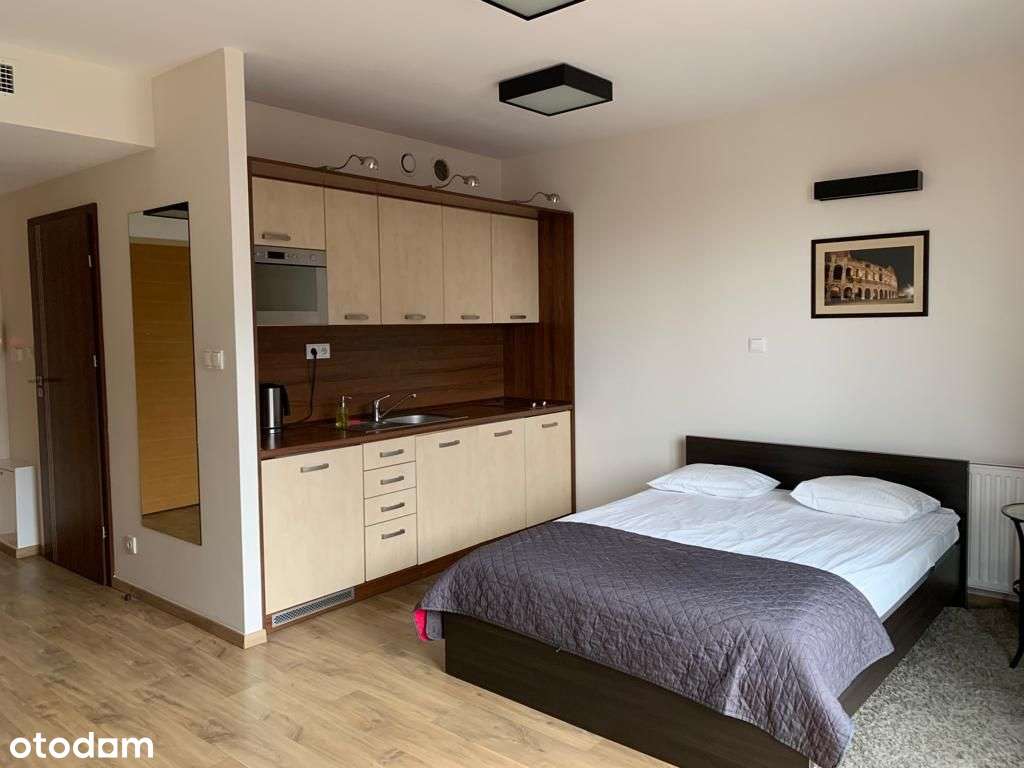 Studio , pl.Dominkański. budynek jUST-IN CENTER - Pełny obrazek: 5/10