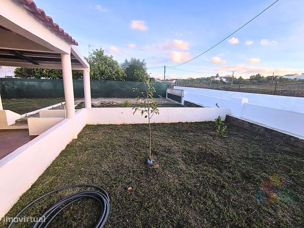 Moradia T3 com licença AL em zona muito tranquila no Sardoal-15