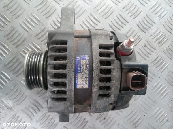 ALTERNATOR 27060-27090 TOYOTA COROLLA E12 2.0 D4D - 1