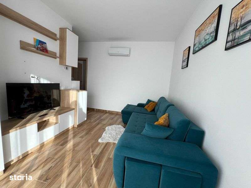 Inchiriez apt.2 camere, cu loc de parcare, balcon si terasa in West R - Imagine principală: 4/8