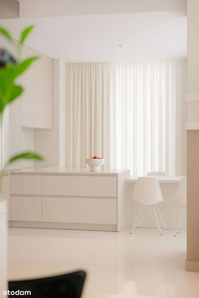 Willa z basenem i dużym ogrodem w Wilanowie-9