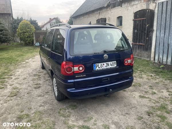 Volkswagen Sharan 2.0 Exclusive Edition - 7