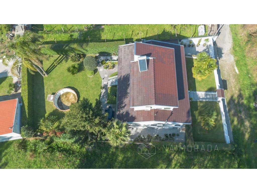 Moradia T4 isolada, com total privacidade, a 5 minutos de Santa Mar... - Grande imagem: 4/53