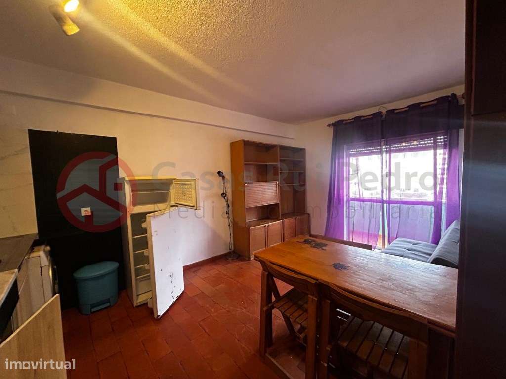 Apartamento T1 no centro da Costa da Caparica - Grande imagem: 4/10