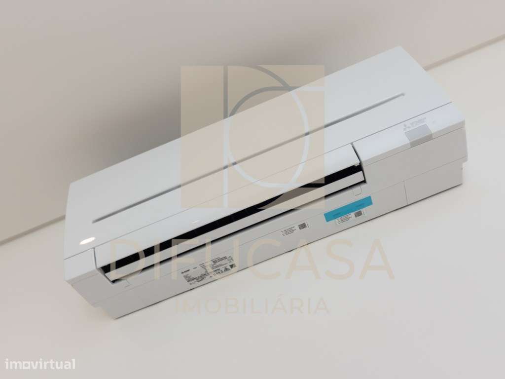 R268 Moradia Duplex - Localizada no centro de Fernão Ferro-16