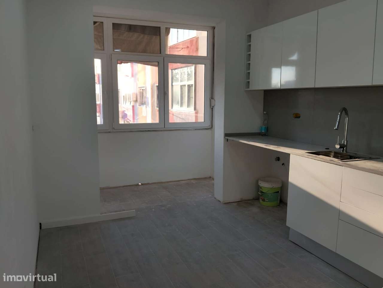 Apartamento T3 Totalmente Remodelado-6