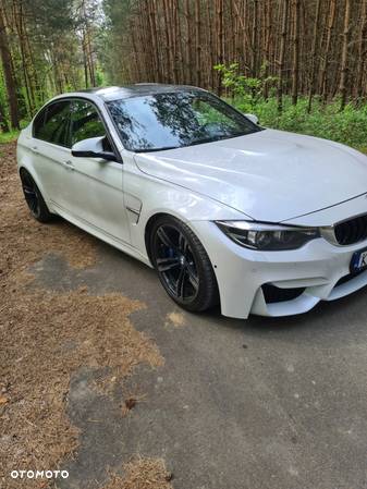 BMW M3 DKG - 38