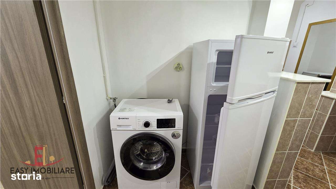 Apartament 2 camere, Dambu Pietros,  luminos, proaspat zugravit - Imagine principală: 4/7