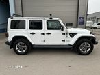 Jeep Wrangler Unlimited GME 2.0 Turbo Sahara - 12