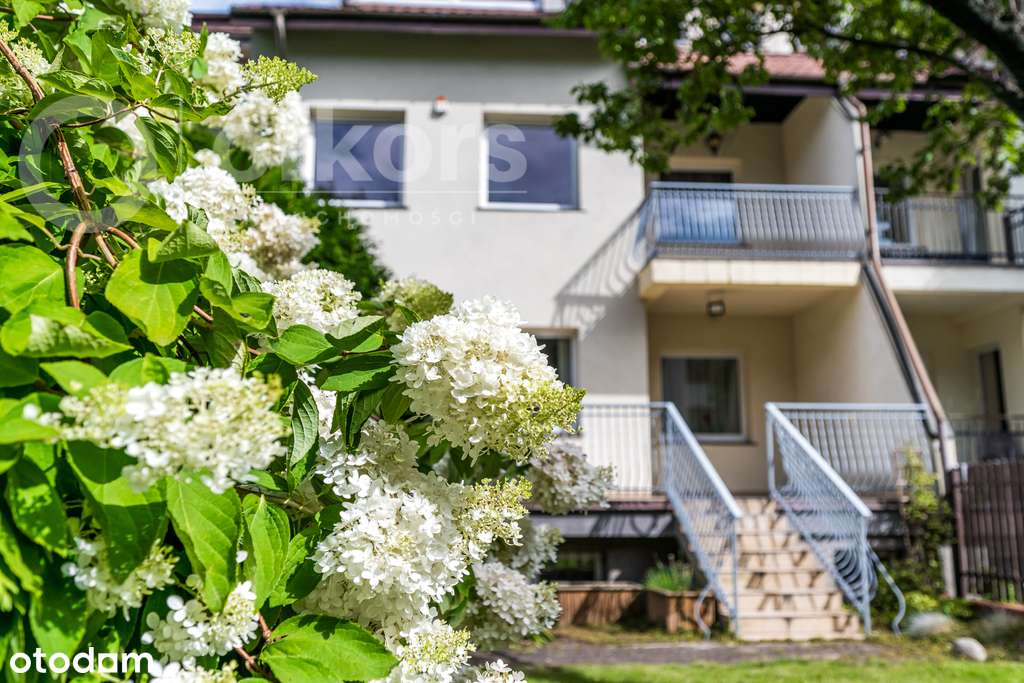 Segment na cichym i zielonym osiedlu we Włochach-6
