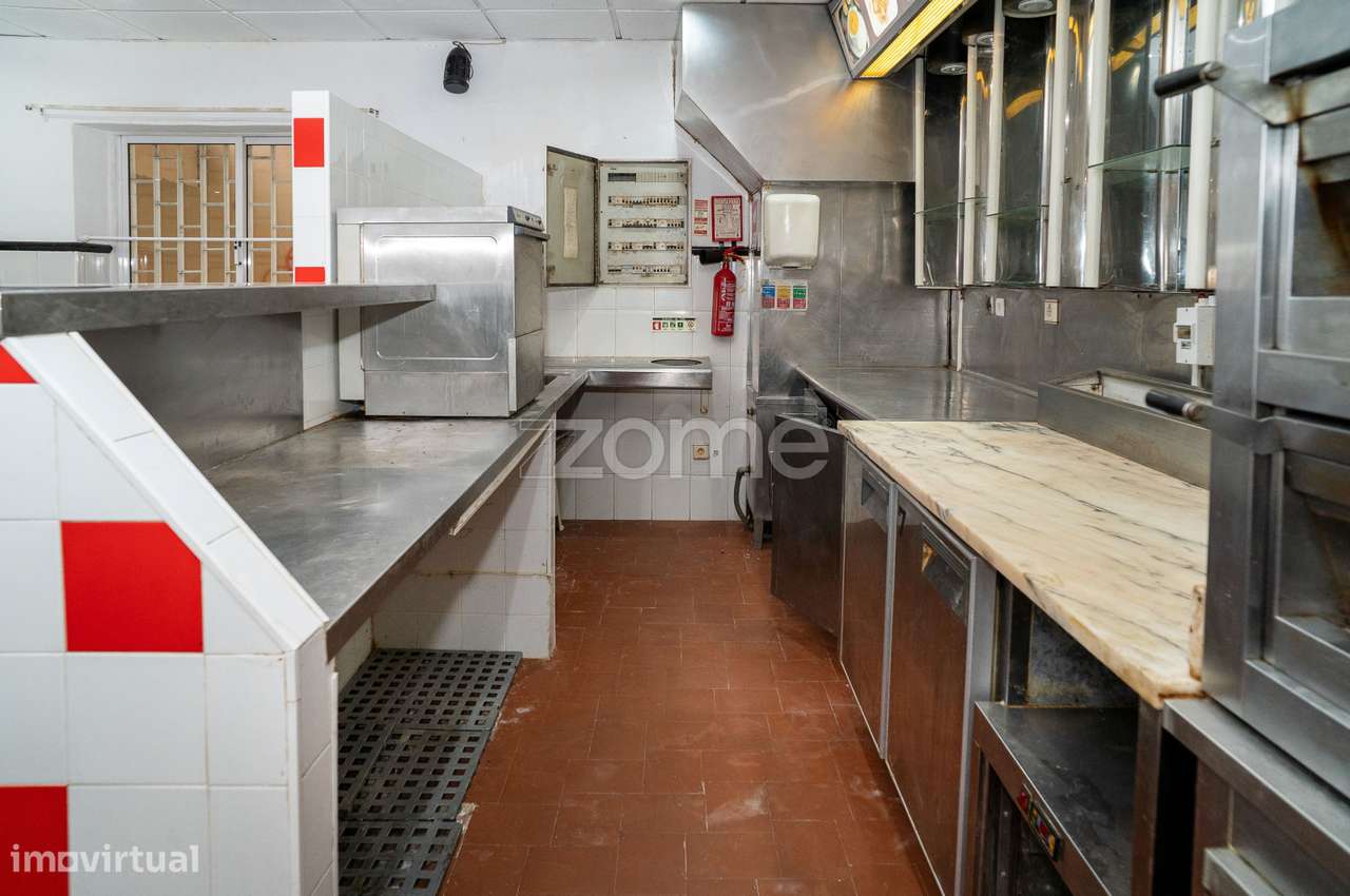 OPORTUNIDADE DE NEGÓCIO – RESTAURANTE/CAFÉ NO LARANJEIRO - Grande imagem: 4/16