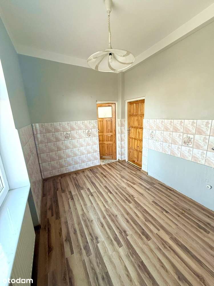 połowa domu w Stawie - duża działka-7