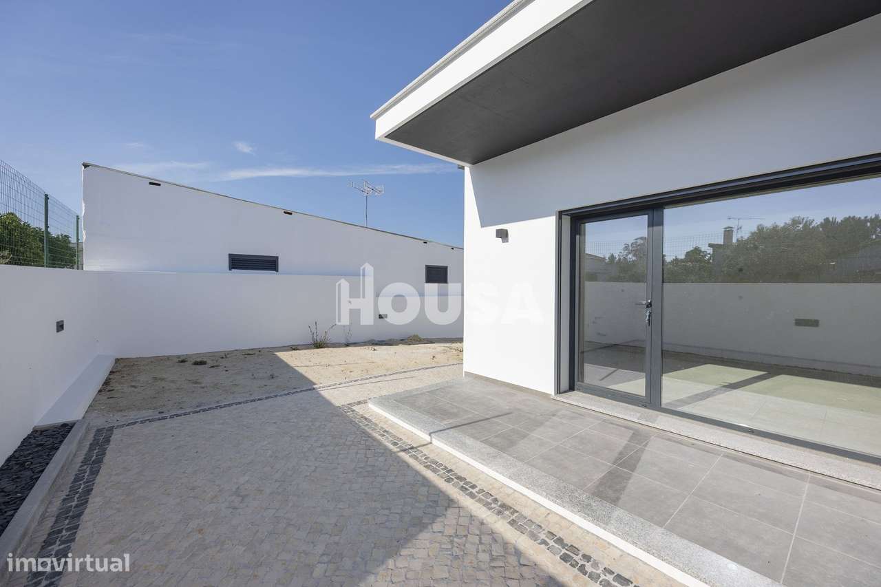 Moradia T3 Nova na Touria-41