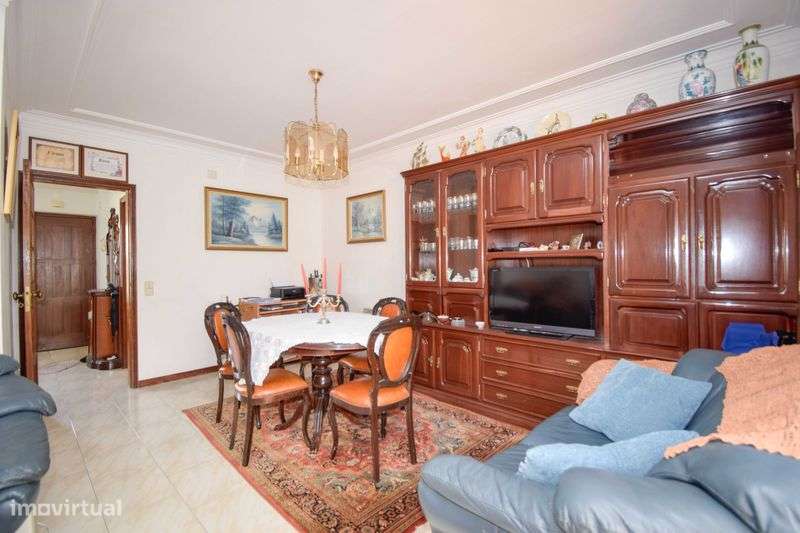 Moradia T3 - Buzano - Grande imagem: 3/12