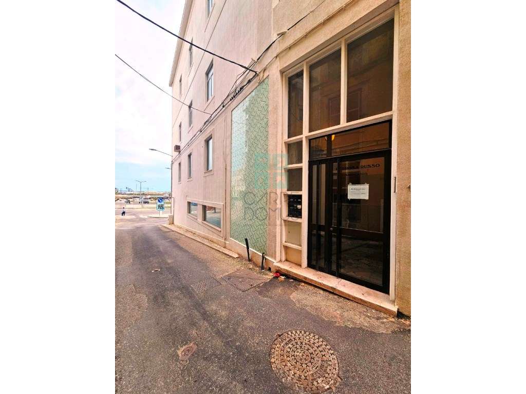 Apartamento T5 duplex, frente marina, na Figueira da Foz-9