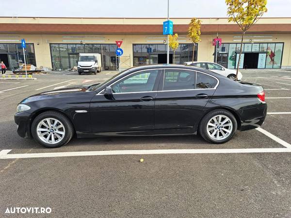 BMW Seria 5 525d Sport-Aut. - 1