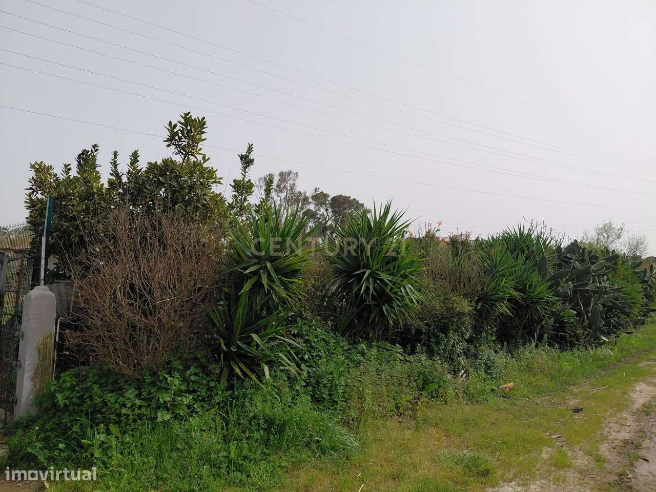 Terreno Rústico com 630m2 - Junto ao "Almada Fórum" - Grande imagem: 2/14