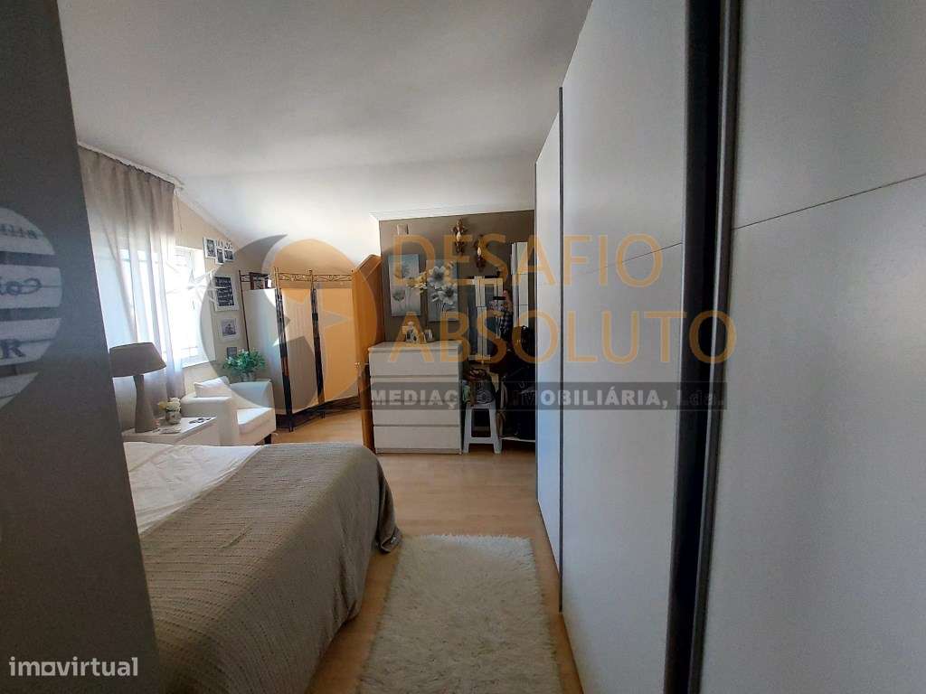Moradia Geminada T4-35