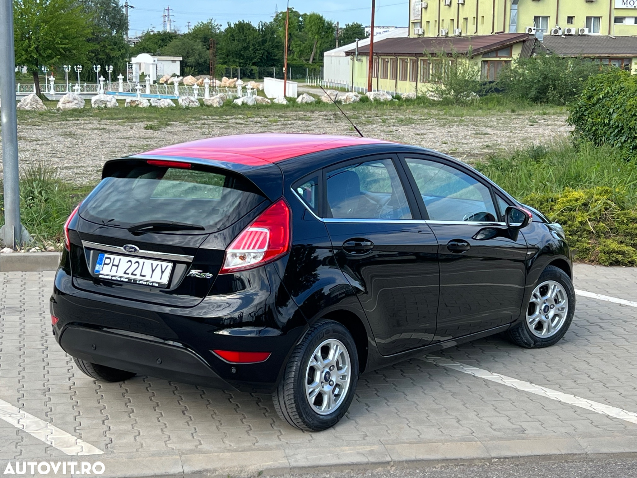 Ford Fiesta 1.5 TDCi Titanium - 4