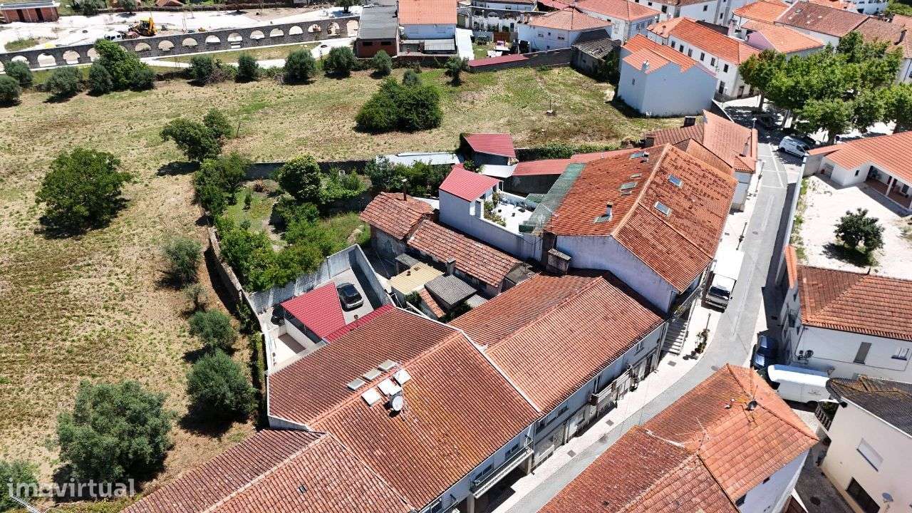 Prédio localizado em Louriçal, Pombal - Grande imagem: 3/20