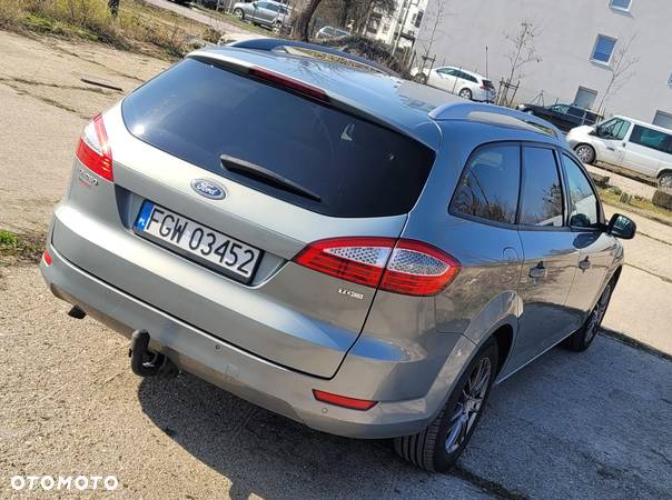 Ford Mondeo - 4