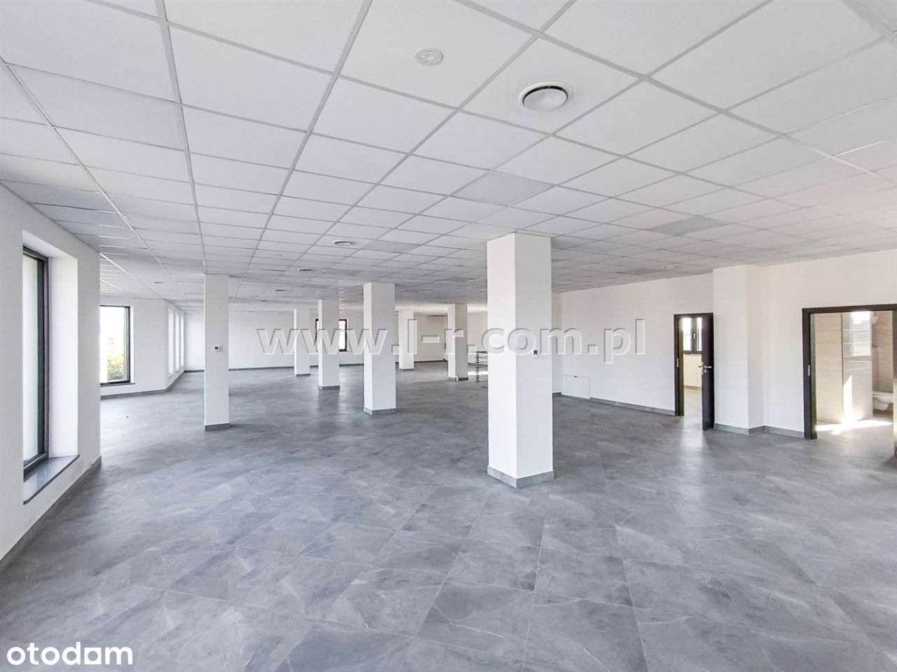 Nowy Obiekt Handlowo-Usługowy W Rybniku - Pełny obrazek: 4/19