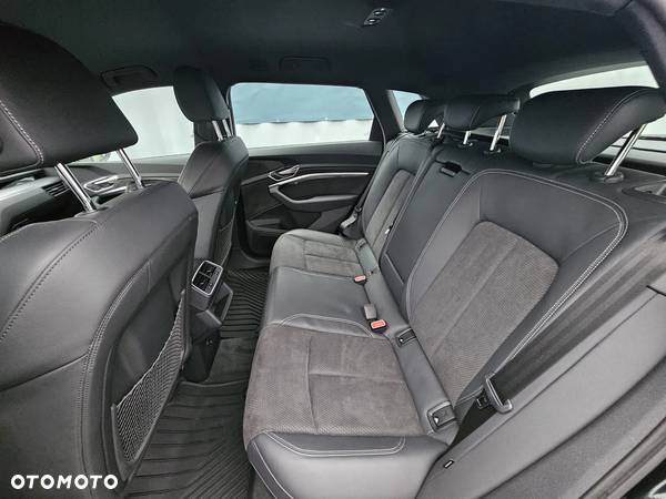 Audi e-tron 55 Quattro S Line - 25