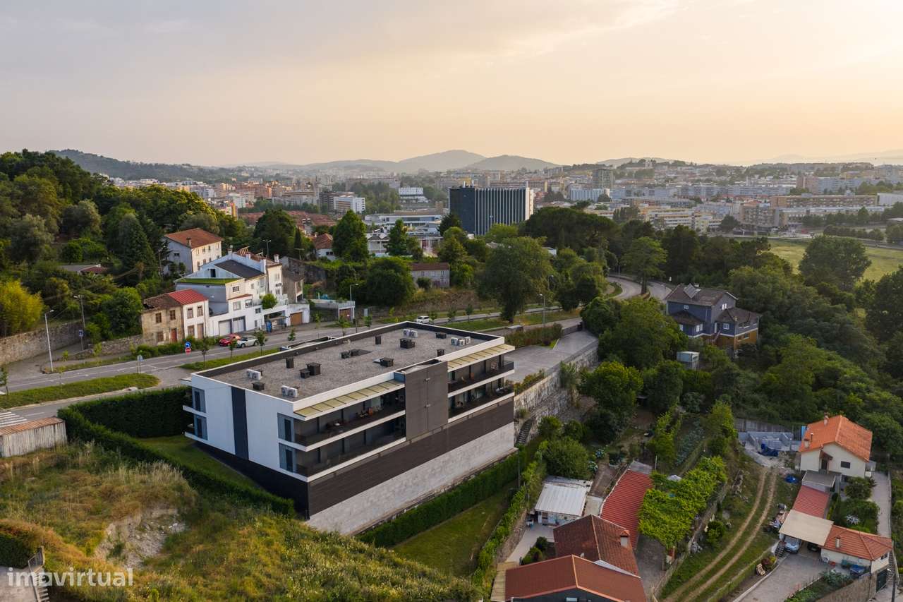 Elegante apartamento T3 em condomínio fechado na encosta do Bom Jesus - Grande imagem: 5/48