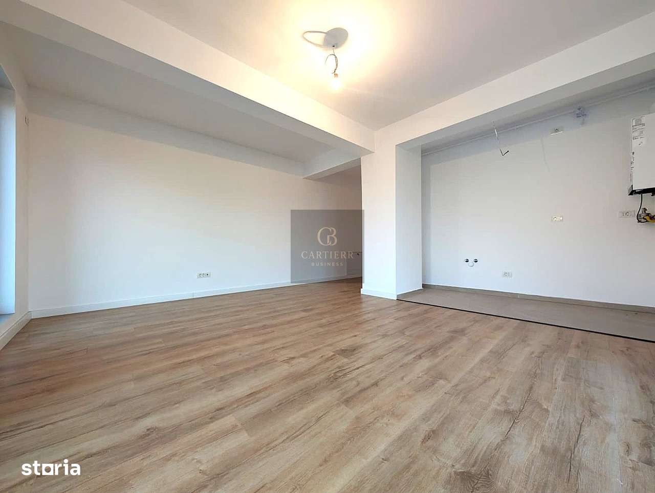 3 CAMERE | OZANA |  LOC DE PARCARE(OPȚIONAL) | COMISION 0-15