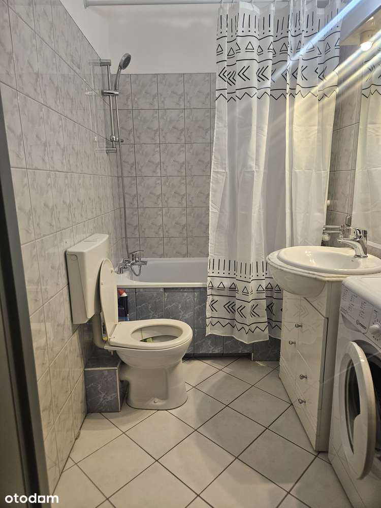 Cicha kawalerka w ścisłym centrum Poznania  - OFERTA WSTRZYMANA – pohled 5