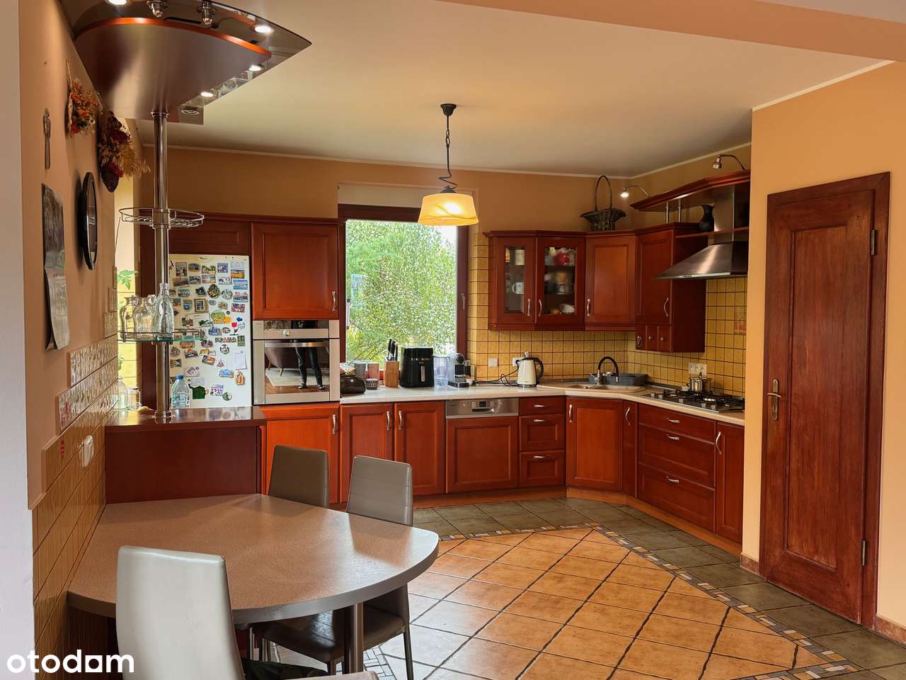 Bardzo duży dom +gabinet lekarski-4