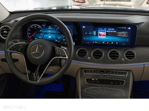 Mercedes-Benz E 300 de 4Matic 9G-TRONIC Exclusive - 33